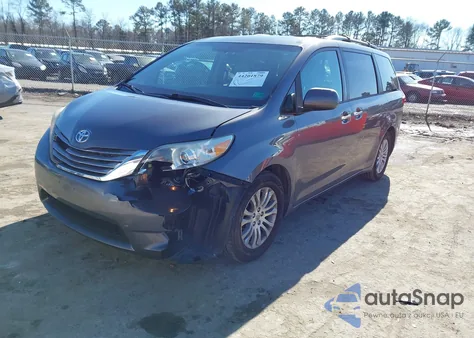 2015 Toyota Sienna Xle 8 Passenger from USA, damaged, VIN 5TDYK3DC5FS594920